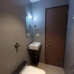 Hotel West Mumbai
