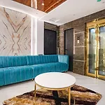 Hotel Fabhotel Well Back Mumbai