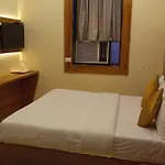New National 3* Mumbai