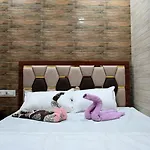 Guest house Bhagirath *