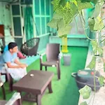 Villa Row House Near Us Consulate Bkc & Nmcc
