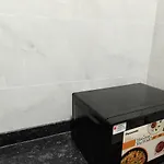 Iuc 301 Private 1Bhk 3 Min Nesco Nirlon