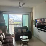 Cornerstone Suites In Worli