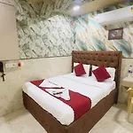 Hotel Newyork By Stayzy Rooms