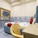 Hotel Newyork By Stayzy Rooms