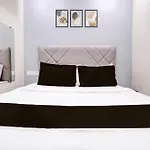 O Class Hotel