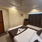 Hotel Lucky Goregaon