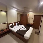Lucky Goregaon Hotel Mumbai