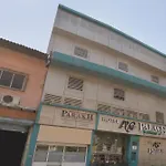 Hotel O By Oyo Ak Palace Near Chhatrapati Shivaji International Airport