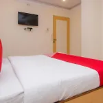 Capital O Orbit Inn Near Infiniti Mall