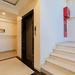 Hotel Lords, Fort