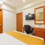 Hotel Lords, Fort