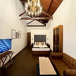 Hotel Gulf Mumbai- The Boutique Colaba 4*