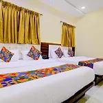 Fabhotel Majestic Crest