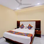 Fabhotel Majestic Crest