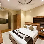 Palm Breeze - Colaba Mumbai