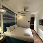 Palm Breeze - Colaba Hotel Mumbai