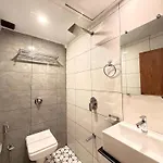 Palm Breeze - Colaba Hotel 3*