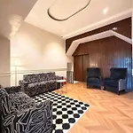 Hotel Palm Breeze - Colaba