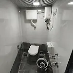 Basera Dormitory And Separate Cabins For Group In Andheri East - Marol