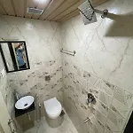 Apartment Avirahi *