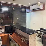Hotel Royal Suites
