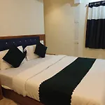 Hotel Glow Star
