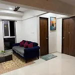 Luxury Haven-Ocean Breeze 3 Bhk Apartment