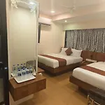 Hotel Abraj Inn