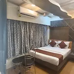 Hotel Abraj Inn