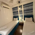 Palm Breeze - Colaba