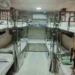 Hotels Galaxy Inn