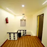 Cabin Stay Marol-The Hubz