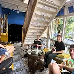 Gosolo Stays Bandra Hostel