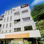 Hotel O Royal