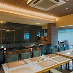 Hotel Silver Inn Near Mumbai Airport