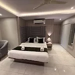 Kurla Hotel