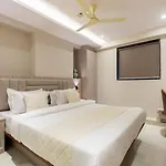 Hotel Kurla