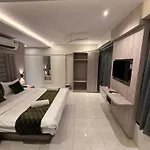 Hotel Kurla