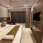 Hotel Kurla 2*