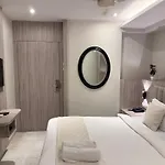 Hotel Kurla