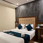 Hotel Amber Edition -