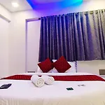 Edition Blue Hotel