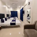 Hotel Smooth Checkin By Edition Blue -
