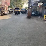 Classy Cabin Stay Near T2 Airport