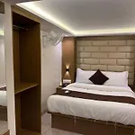 Hotel Royal Palace