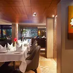 The Grandeur Boutique Hotel