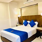 Indore Palace Nagpada 3*