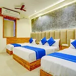 Indore Palace Nagpada Hotel 3*