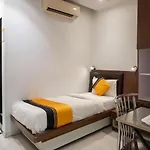 Glitz Rexton Inn - Near Iit Powai